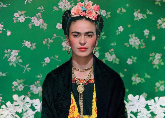 Nickolas Muray; Frida auf der bank, 1939 (ausschnitt)