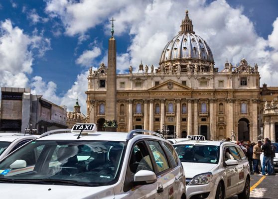 Taxis in Rom. Telefonnummern und Preise